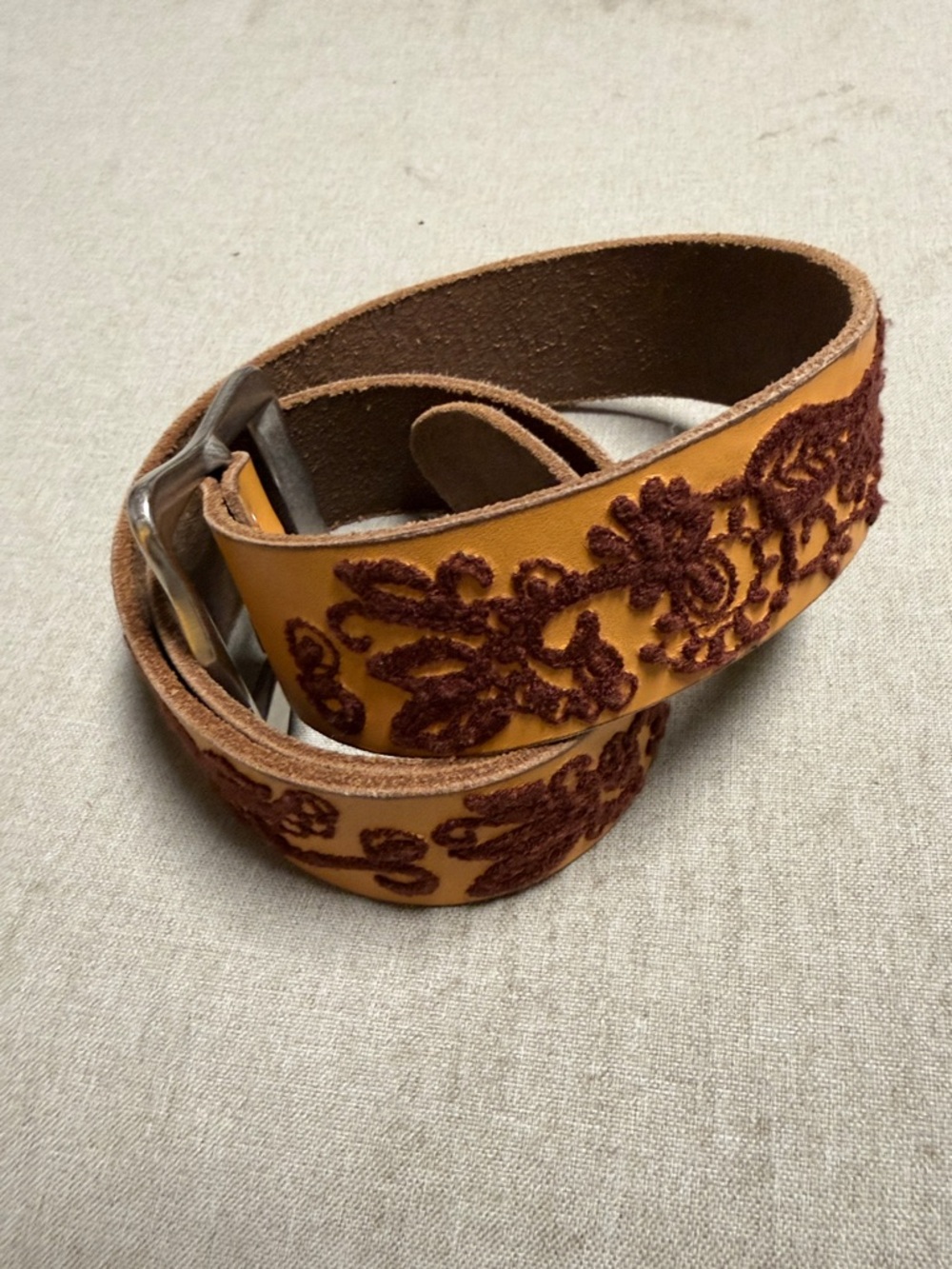 Lucky Brand embroidered floral leather belt Y2K vintage boho
